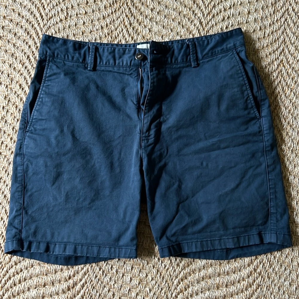 Flint and Tinder 365 Shorts.  Navy.  Size 32